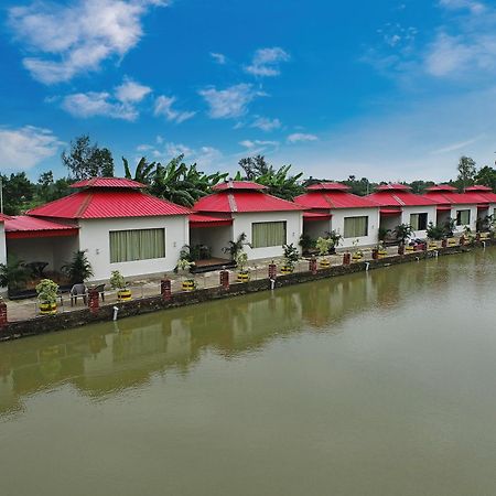Lake View Village Resort Tajpur エクステリア 写真