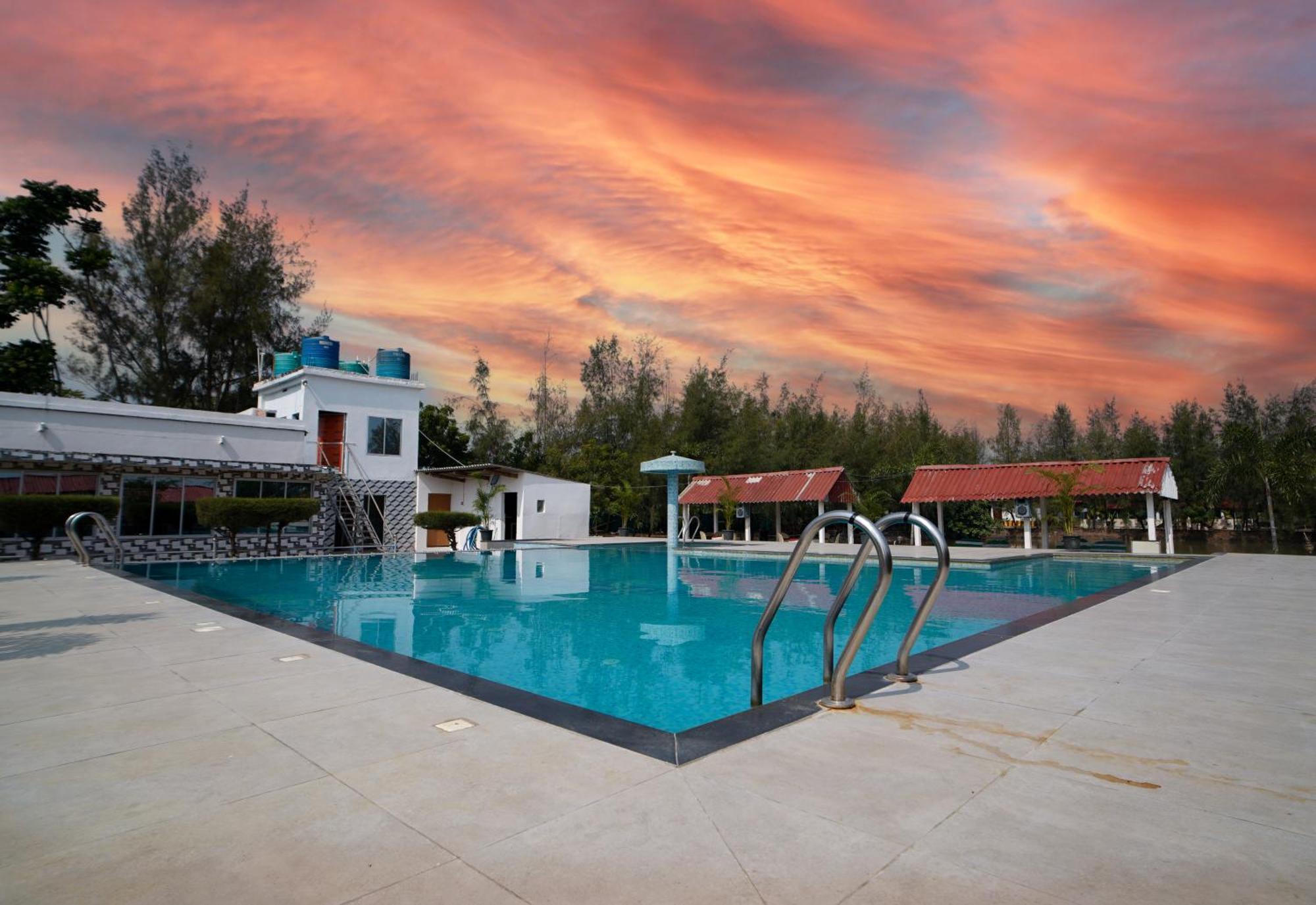 Lake View Village Resort Tajpur エクステリア 写真