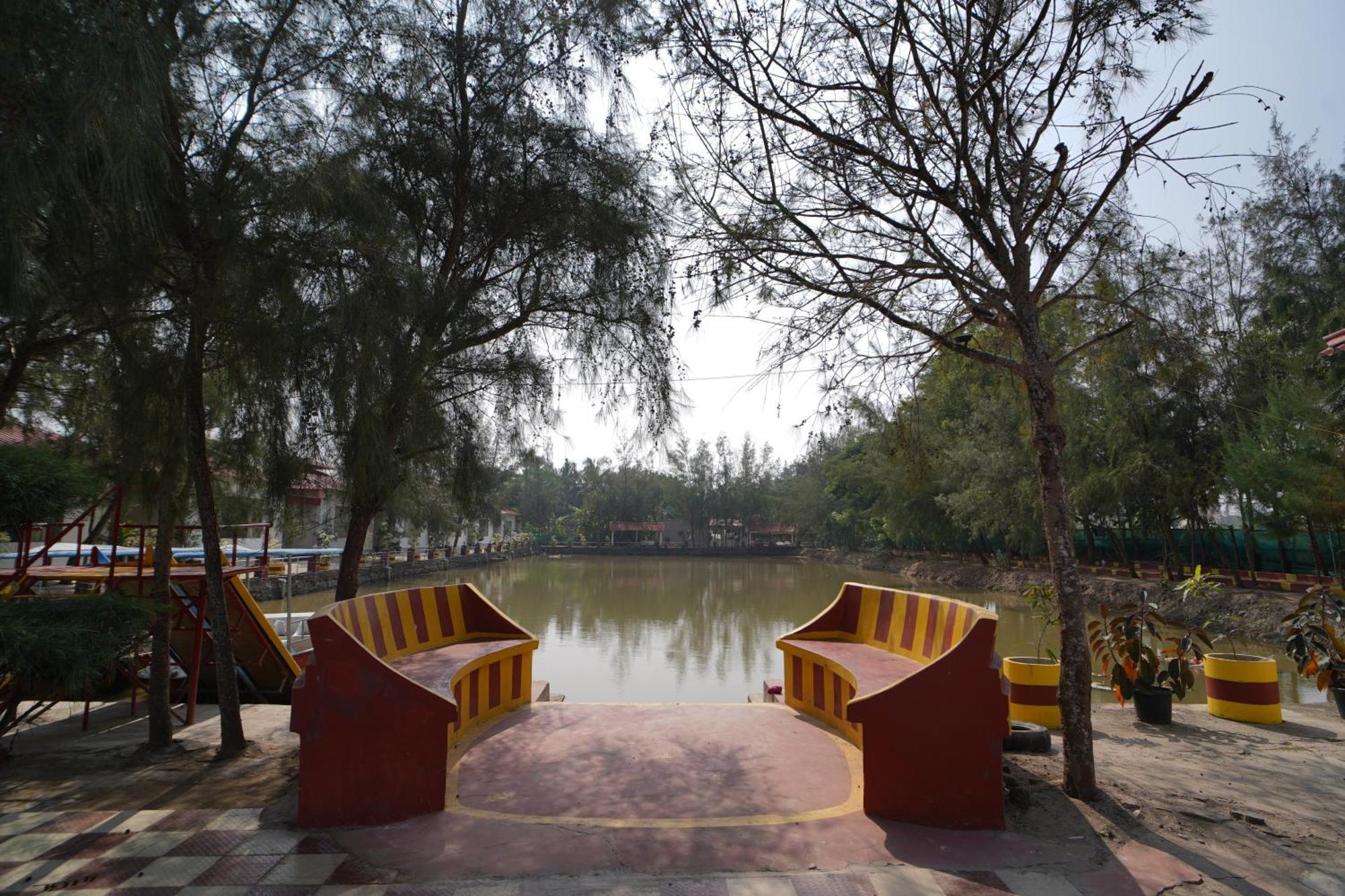 Lake View Village Resort Tajpur エクステリア 写真