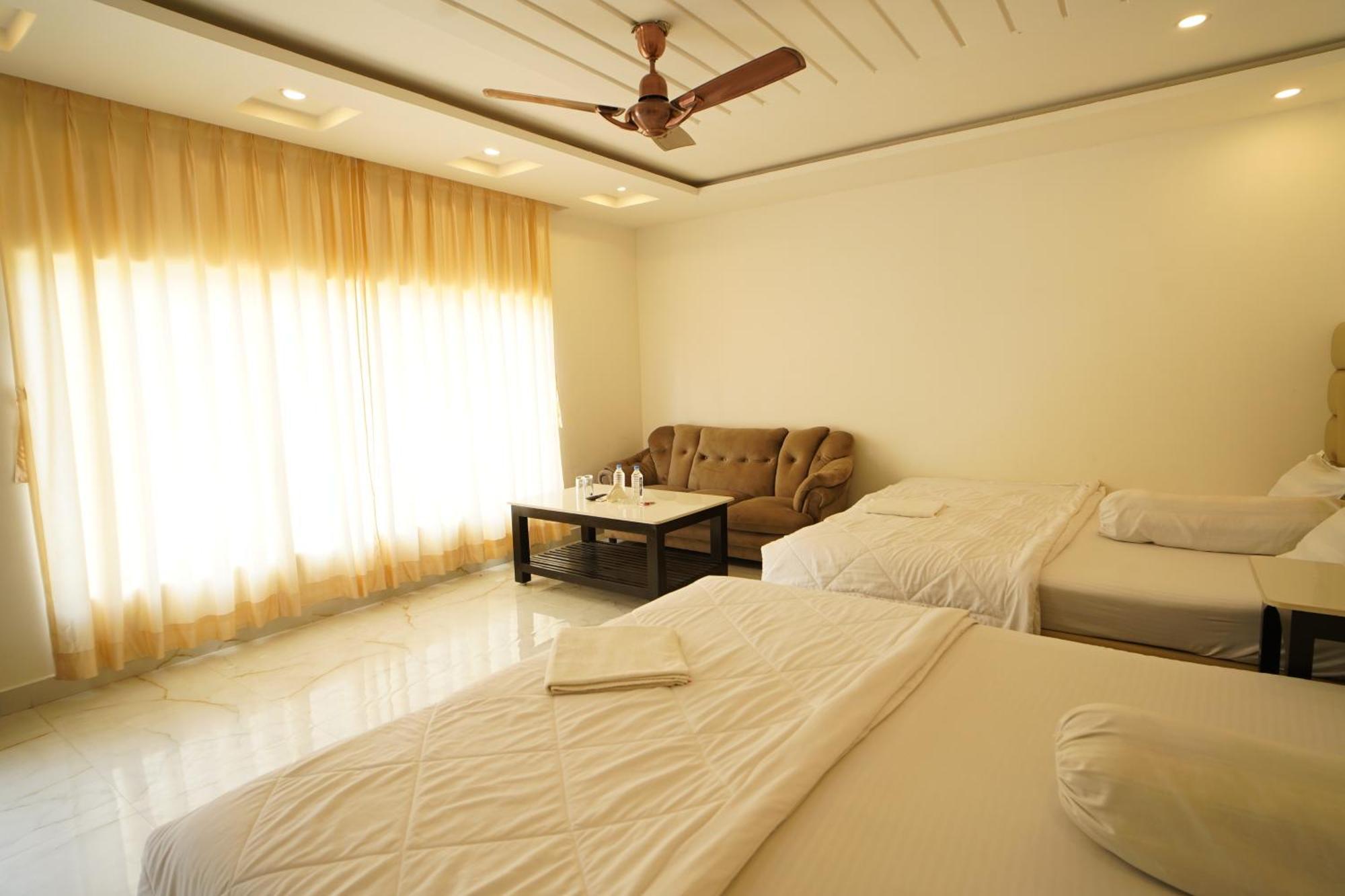 Lake View Village Resort Tajpur エクステリア 写真