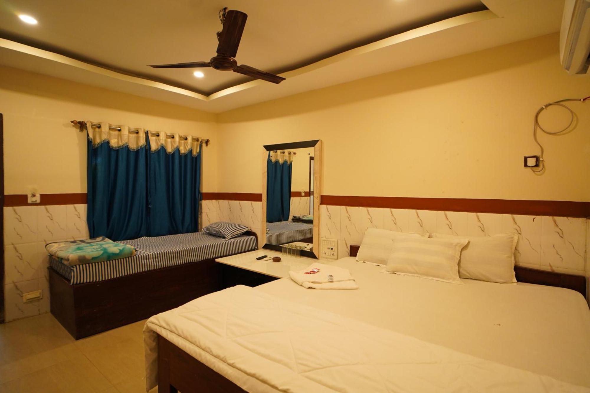 Lake View Village Resort Tajpur エクステリア 写真