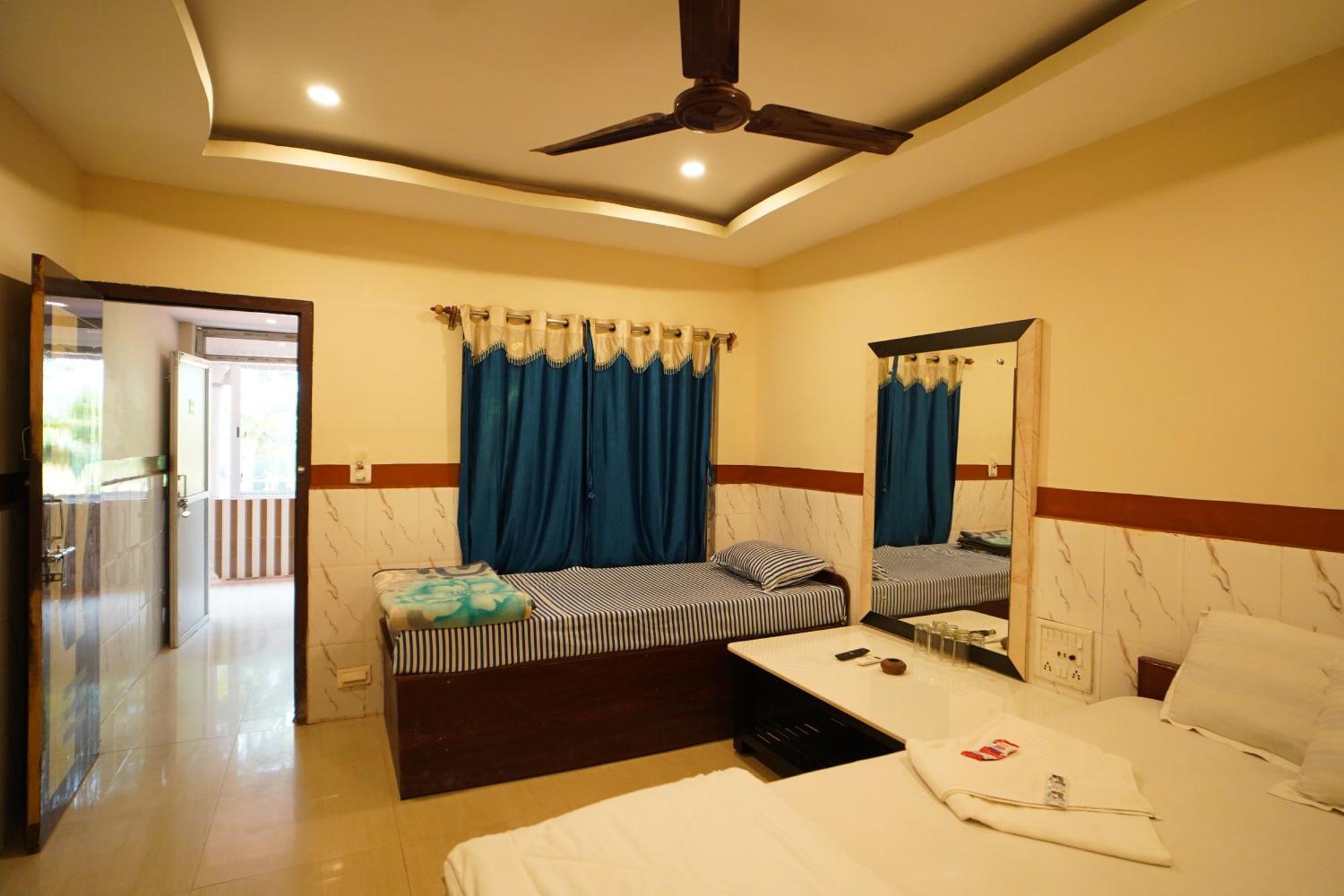 Lake View Village Resort Tajpur エクステリア 写真