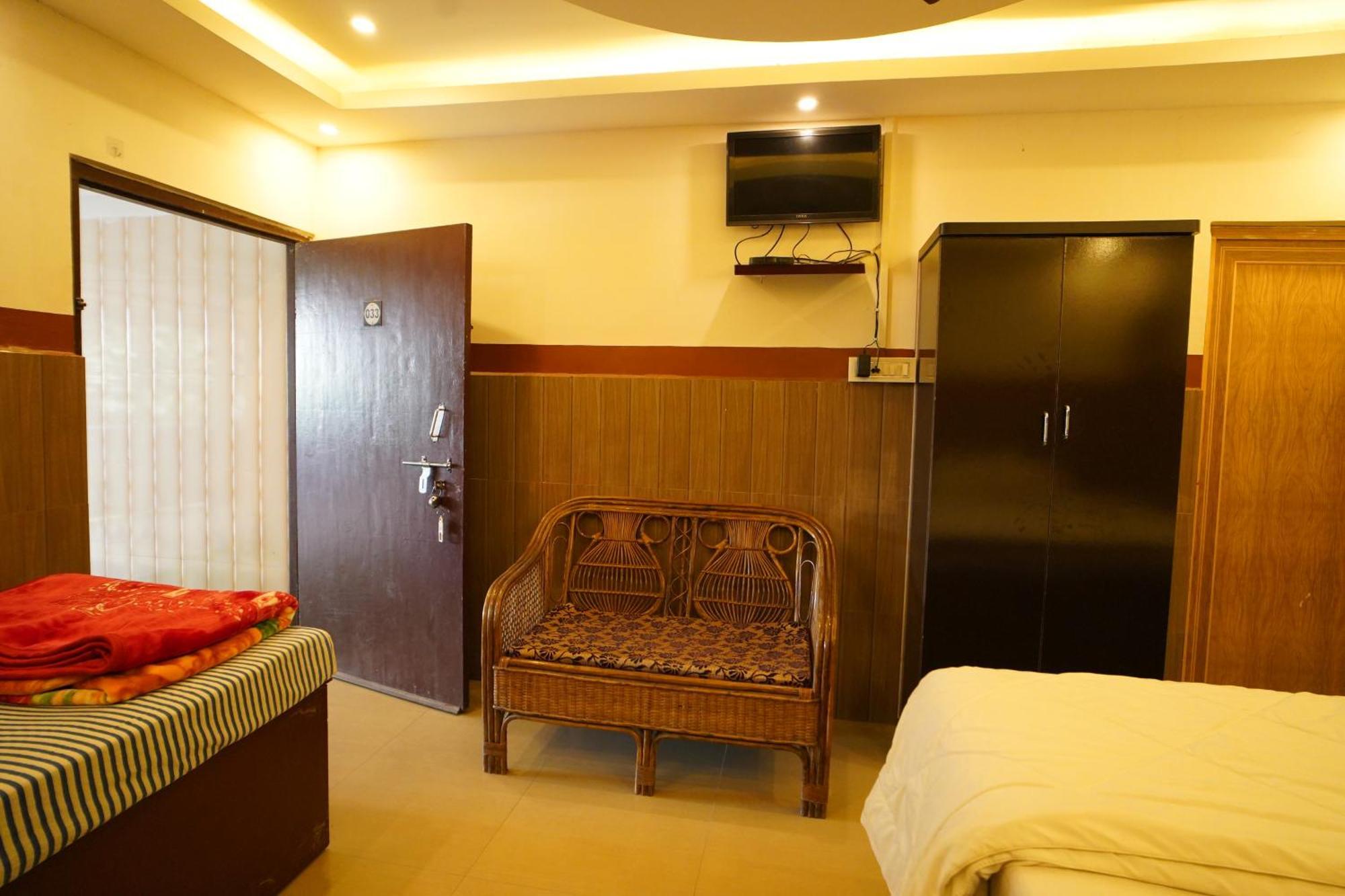 Lake View Village Resort Tajpur エクステリア 写真
