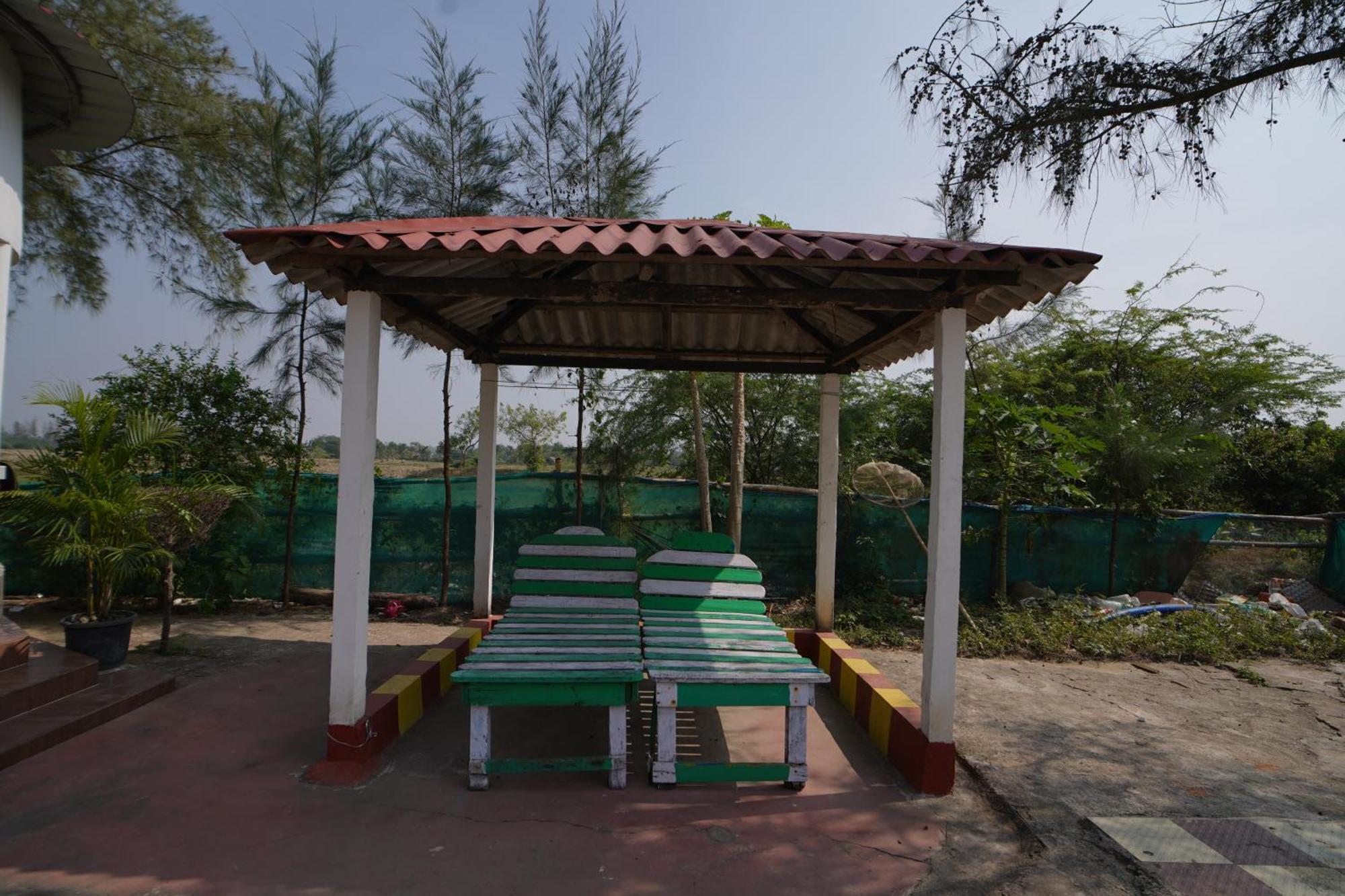 Lake View Village Resort Tajpur エクステリア 写真
